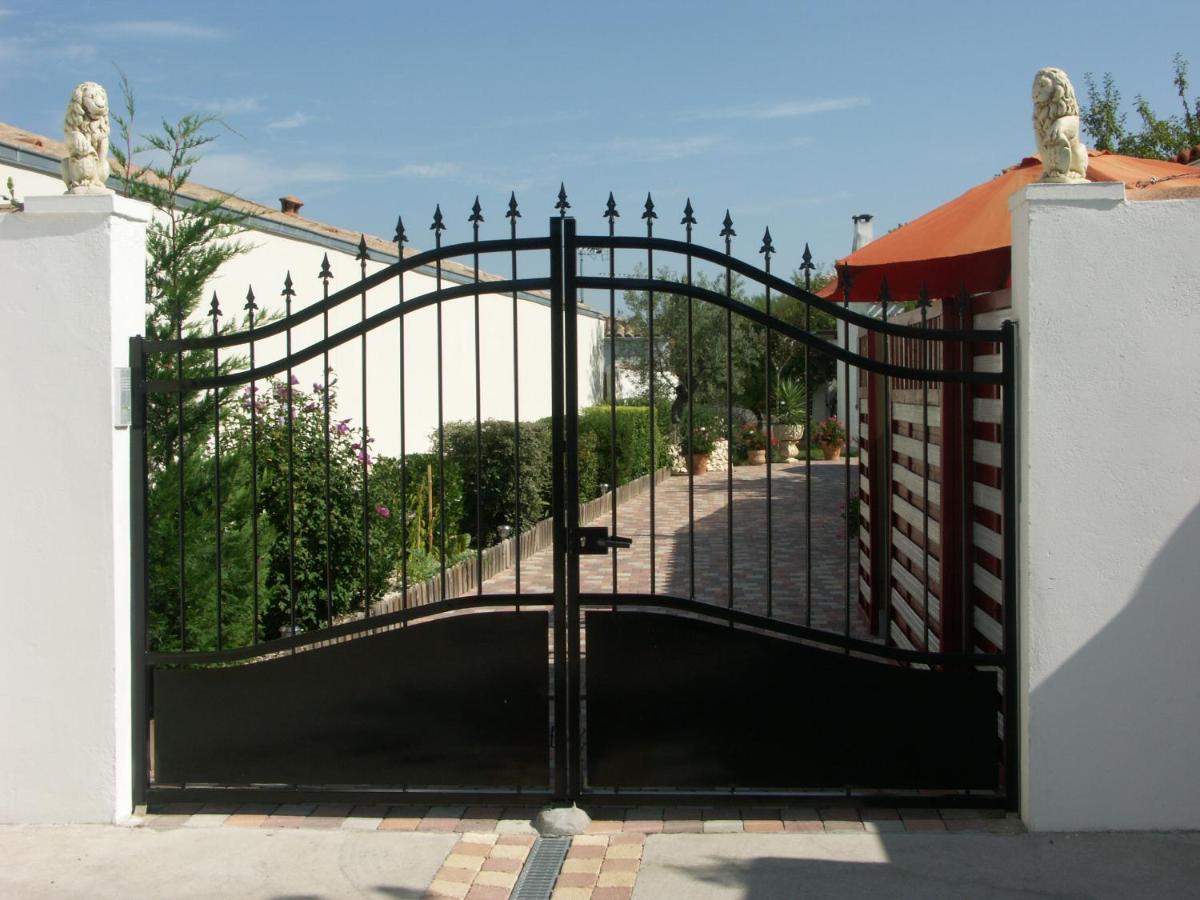 Gite Fleur De Mer La Rochelle 普伊尔波勒奥 外观 照片